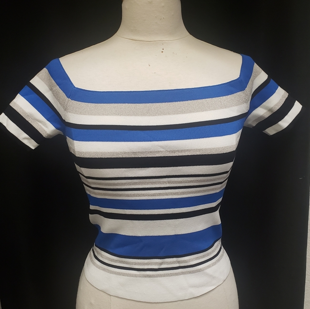 Scripted Off Shoulder Stripped Crop Top - Picture 2 of 4